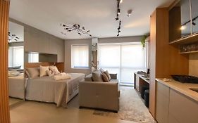 Apartamento novo e moderno em frente ao Allianz Parque com 1 vaga